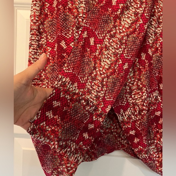 Marc By Marc Jacobs Red and Tan Short Sleeve Wrap Blouse Top Size w/Pickets M/L - Picture 4 of 8